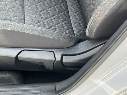 New 2026 Nissan Kicks SV w/ SV Premium Package image 14