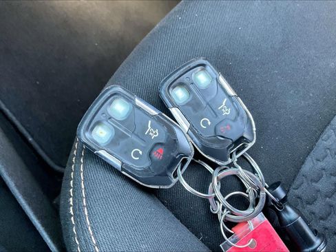 Used 2020 GMC Terrain SLE w/ Driver Convenience Package FWD image 14