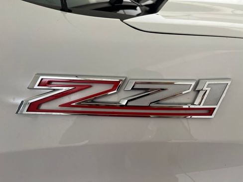 Used 2023 Chevrolet Silverado 1500 LT AWD/4WD image 52