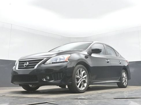Used 2013 Nissan Sentra SR w/ Driver Pkg FWD image 29