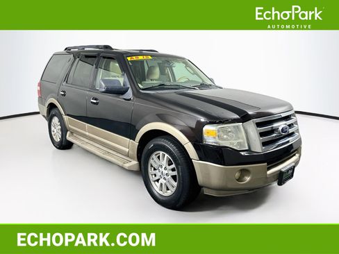 Used 2013 Ford Expedition XLT RWD image 1