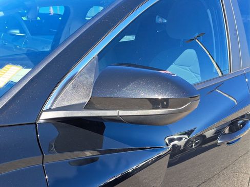 Certified 2025 Hyundai Tucson SE image 11