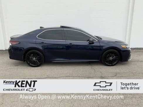 Used 2021 Toyota Camry XSE w/ Carpet Mat Package (TMS) image 2