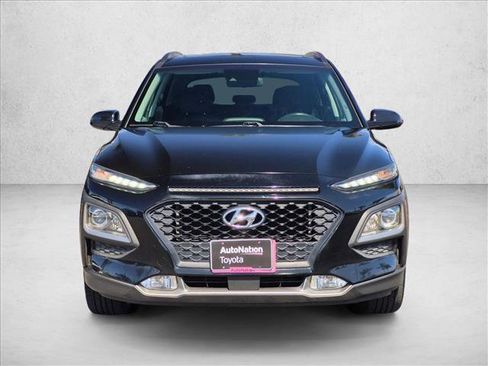 Used 2018 Hyundai Kona SEL w/ SEL Tech Package 02 FWD image 2