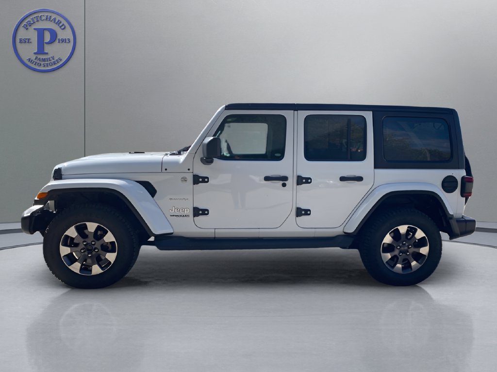 Used 2019 Jeep Wrangler Unlimited Sahara w/ Advanced Safety Group AWD/4WD image 3