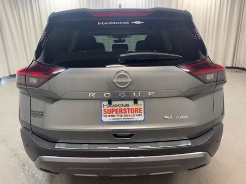 Used 2023 Nissan Rogue SL w/ SL Premium Package AWD/4WD image 5