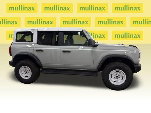 New 2026 Ford Bronco Heritage Edition image 2