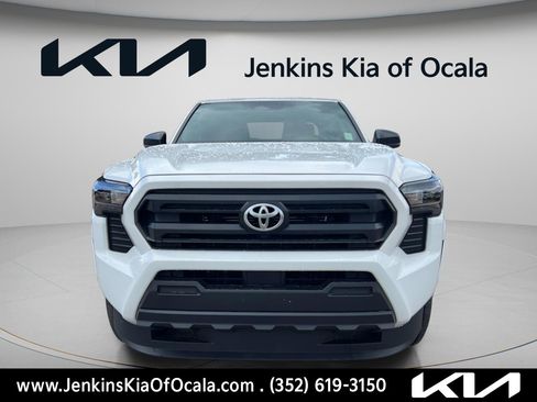 Used 2025 Toyota Tacoma SR RWD image 8