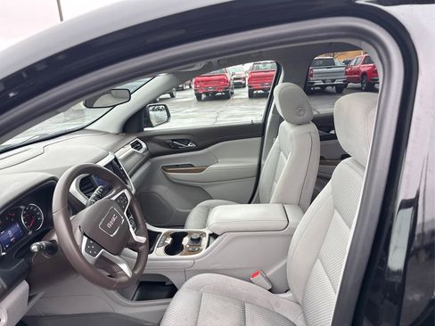 Used 2021 GMC Acadia SLE w/ Driver Convenience Package image 20