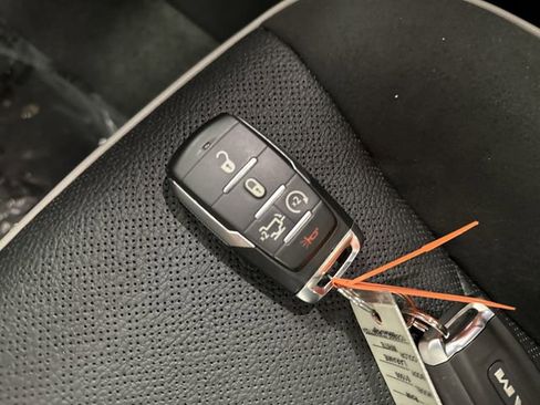 Certified 2023 RAM 1500 Laramie image 27