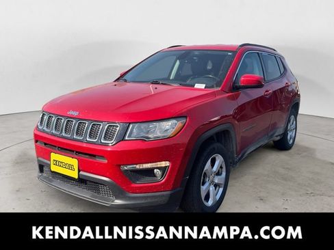 Used 2018 Jeep Compass Latitude w/ Popular Equipment Group AWD/4WD image 1