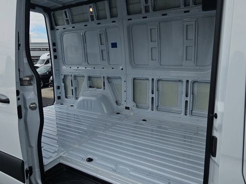 New 2026 Mercedes-Benz Sprinter 2500 image 8