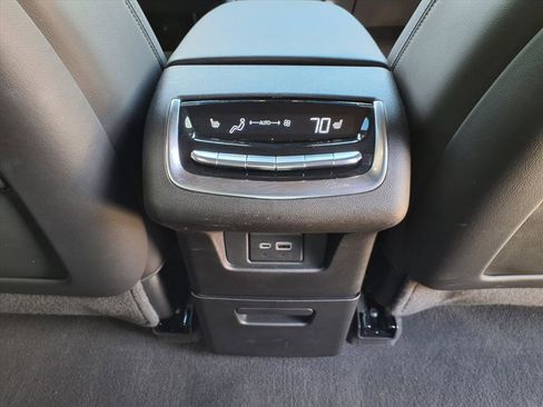 Certified 2023 Cadillac XT6 Premium Luxury image 14