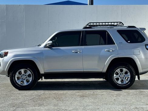 Used 2020 Toyota 4Runner SR5 Premium w/ Wilderness Package AWD/4WD image 6