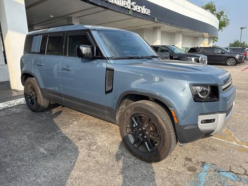 Used 2025 Land Rover Defender 110 S AWD/4WD image 5