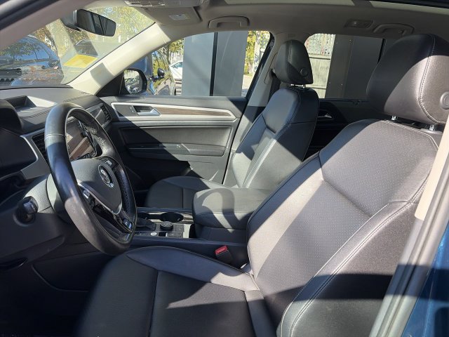 Used 2019 Volkswagen Atlas SEL R-Line AWD/4WD image 11