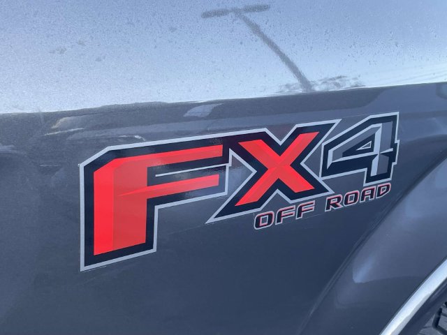 Used 2020 Ford F150 XLT w/ Equipment Group 302A Luxury AWD/4WD image 9