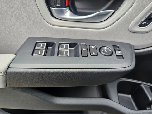 New 2025 Honda Pilot EX-L image 24