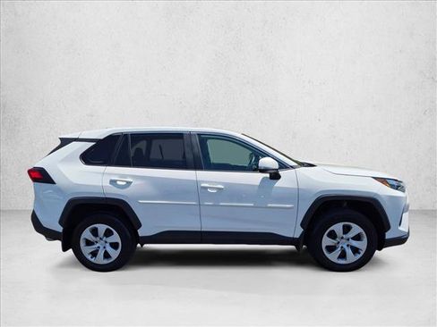 Certified 2024 Toyota RAV4 LE FWD image 4