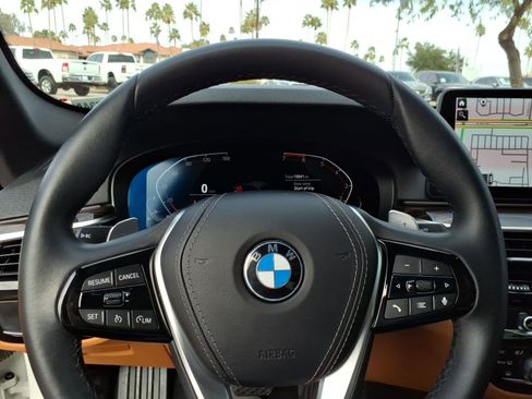 Used 2023 BMW 530i 530i w/ Premium Package image 28