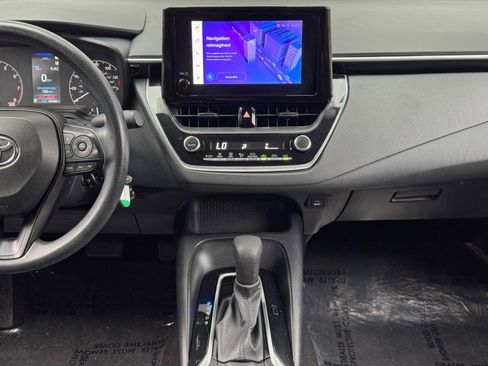 Used 2023 Toyota Corolla LE FWD image 20