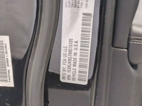 Used 2022 Jeep Grand Cherokee L Limited image 32