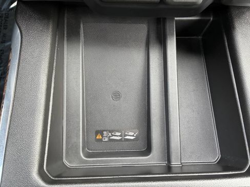 Used 2020 GMC Sierra 1500 Denali w/ LPO, GMC Protection Package AWD/4WD image 31