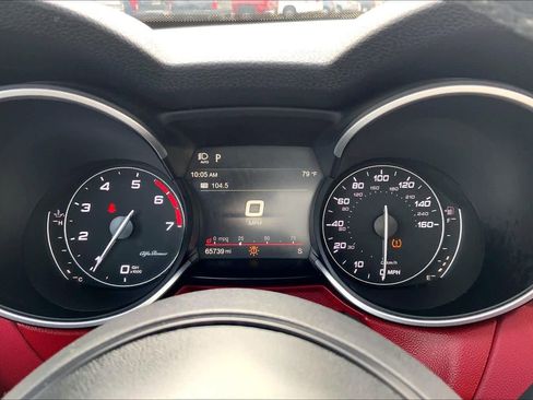 Used 2021 Alfa Romeo Stelvio Ti w/ Nero Edizione image 25