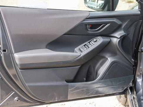 New 2025 Subaru Crosstrek 2.0i Premium image 19