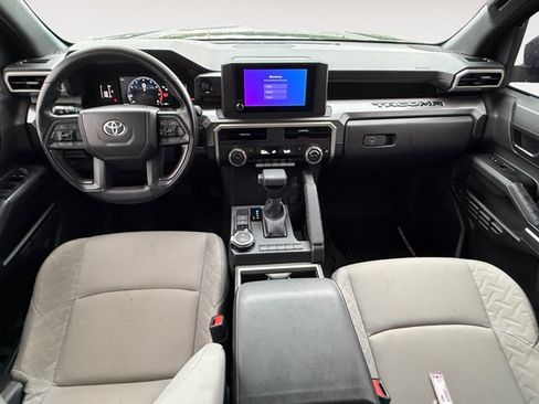 Certified 2025 Toyota Tacoma SR5 AWD/4WD image 14