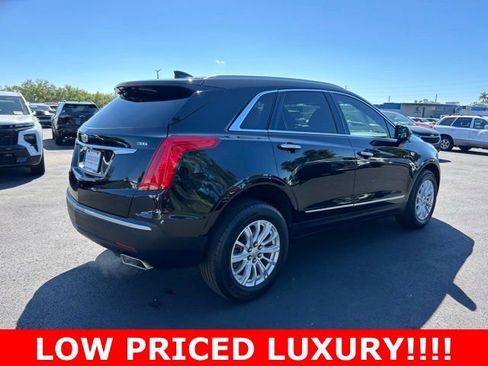 Used 2018 Cadillac XT5 FWD image 6