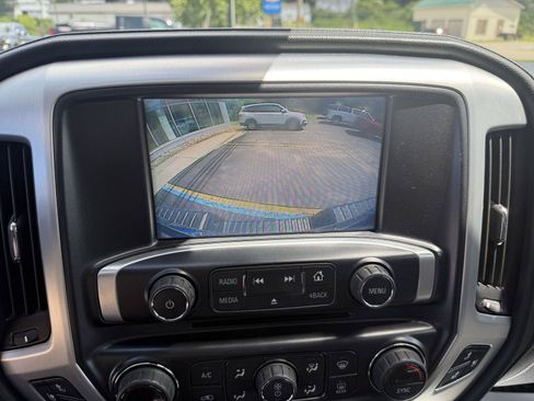 Used 2018 GMC Sierra 1500 SLT AWD/4WD image 15