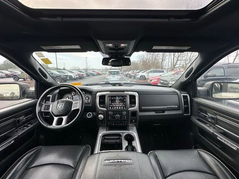 Used 2017 RAM 1500 Limited image 2