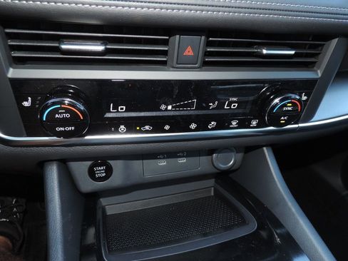 New 2026 Nissan Rogue SV image 20