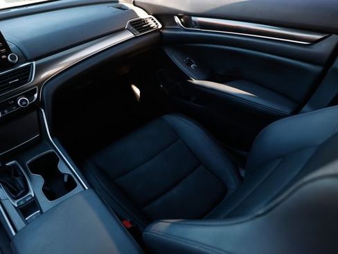 Used 2019 Honda Accord Sport image 24