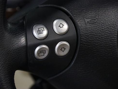 Used 2008 Mercedes-Benz SLK 350 image 15