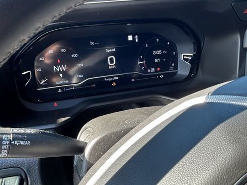 Used 2023 GMC Yukon Denali image 14