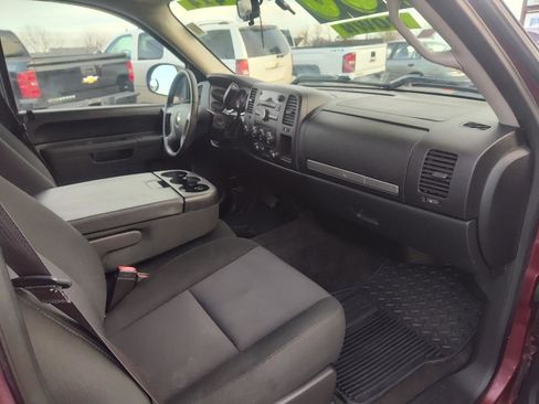Used 2013 Chevrolet Silverado 1500 LT image 24