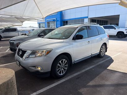 Used 2013 Nissan Pathfinder SL w/ SL Premium Pkg