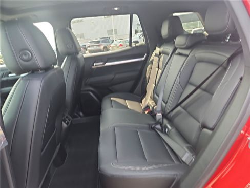 New 2027 GMC Terrain Elevation w/ Elevation Premium Package FWD image 13
