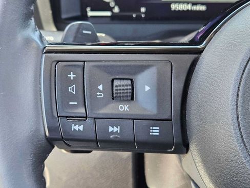 Used 2023 Nissan Rogue Platinum w/ Platinum Premium Package FWD image 17