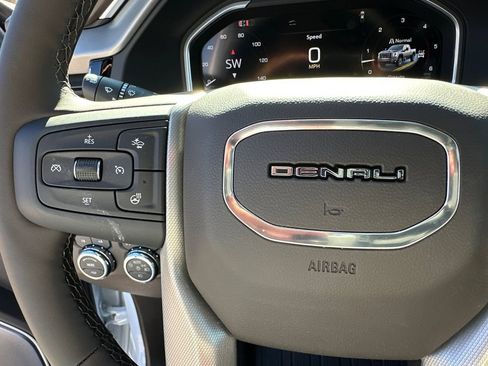 New 2026 GMC Sierra 2500 Denali w/ Denali Reserve Package AWD/4WD image 26