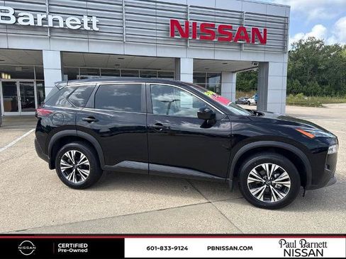 Certified 2023 Nissan Rogue SV FWD image 10