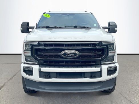 Used 2022 Ford F250 Lariat image 2