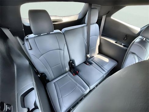 Used 2023 Buick Enclave Essence w/ Sport Touring Edition image 26