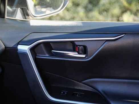 Used 2023 Toyota RAV4 XLE Premium image 20