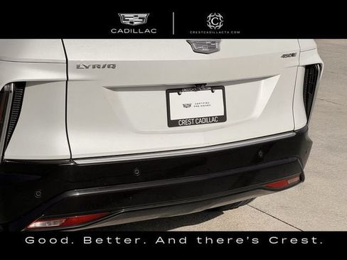 Certified 2024 Cadillac Lyriq Luxury RWD image 9