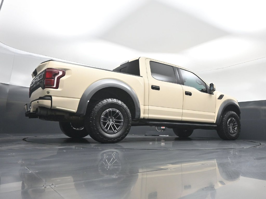 Used 2019 Ford F150 Raptor w/ Equipment Group 802A Luxury AWD/4WD image 46