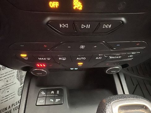 Used 2021 Ford Ranger XLT w/ Equipment Group 302A High image 17