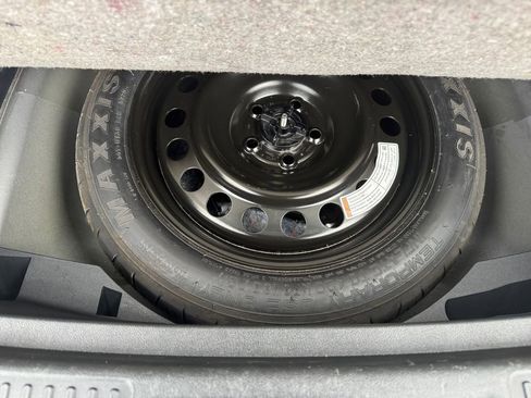 Used 2021 Lincoln Aviator Standard w/ Elements Package image 16